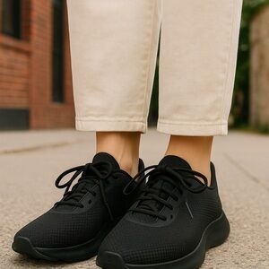 Nike Women's Black Sneakers